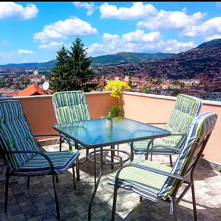 Sarah * Sarajevo
